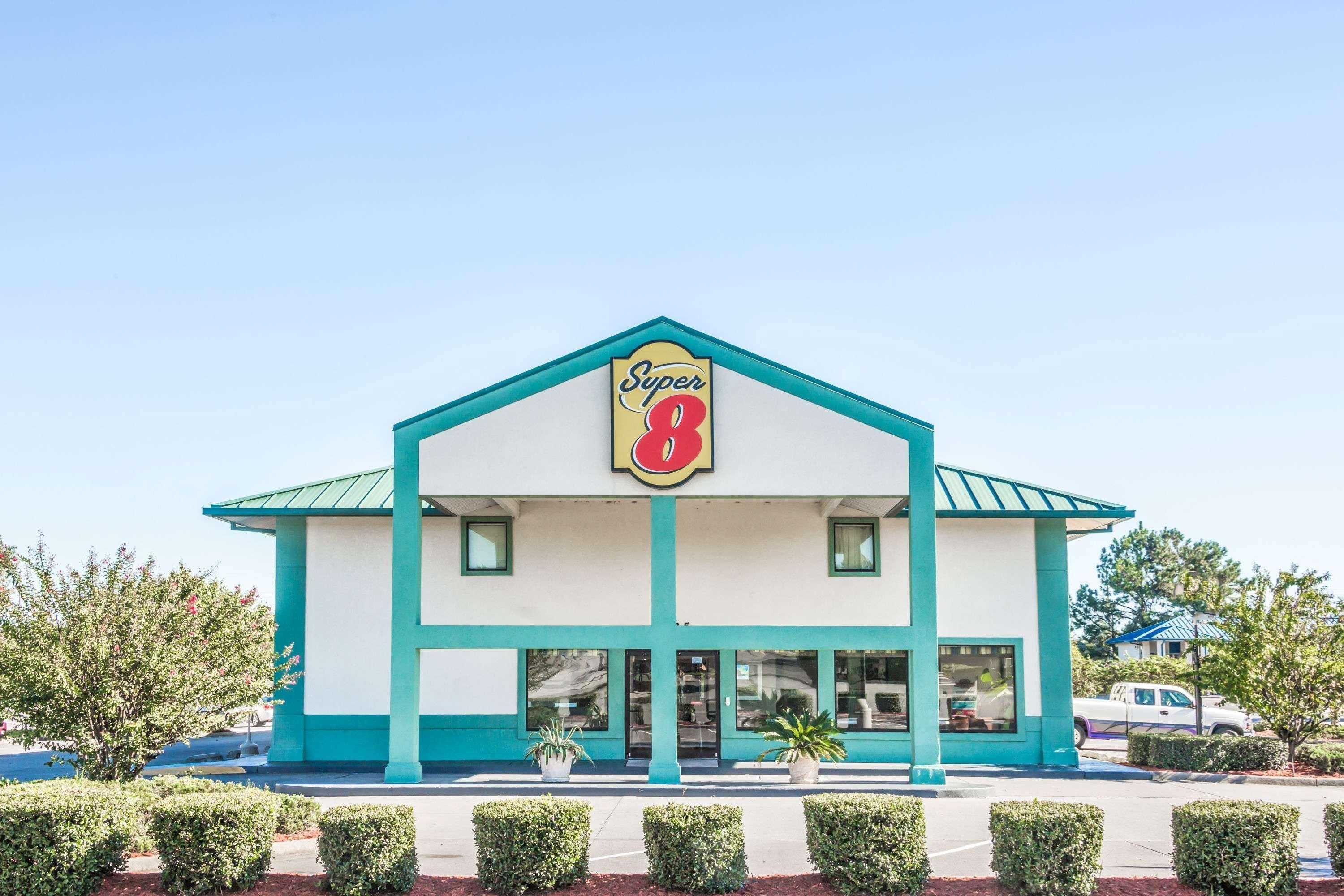 Super 8 By Wyndham Ga I-75 2*